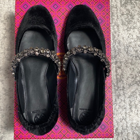 Gently used  Tory Burch Crystal Strap Flats Size 9.5 - Perfect Black - Picture 3 of 8